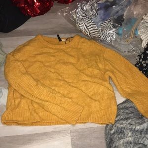 H&M sweater